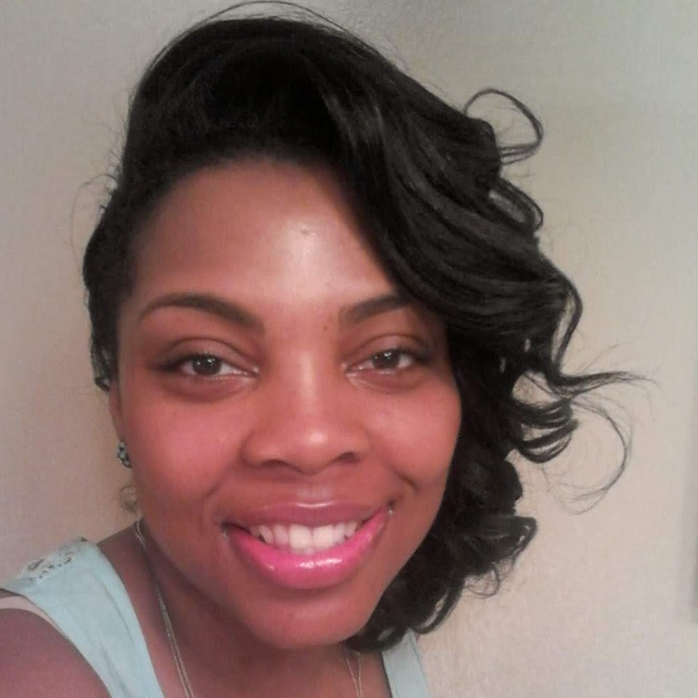 Meet your Posher, Kymberly